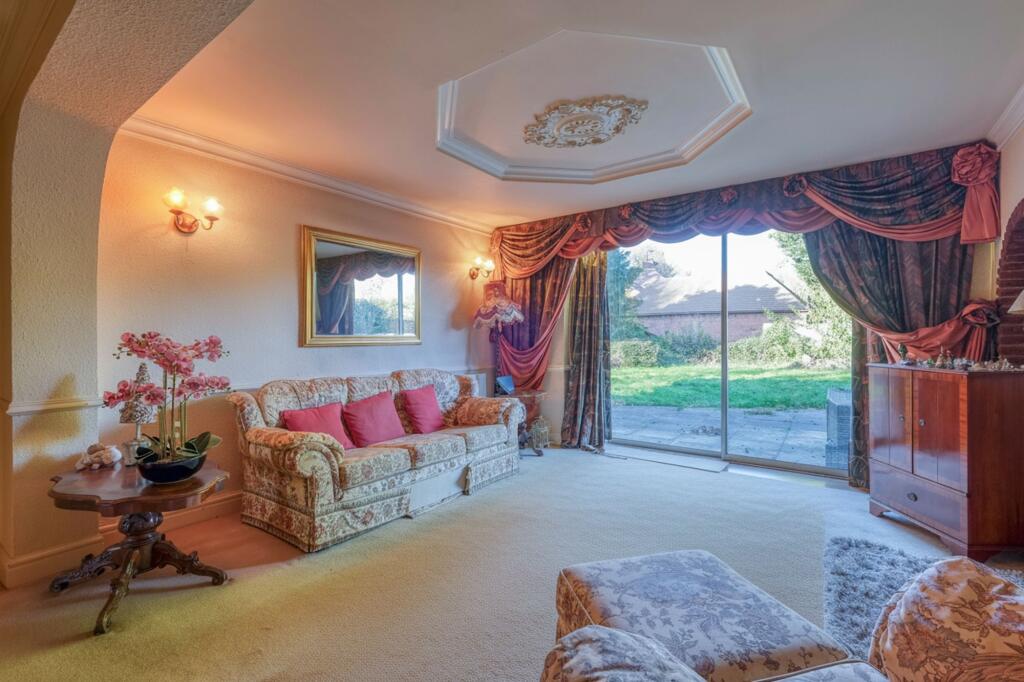 Additional image 5 of Dickens Heath Road, Shirley, B90