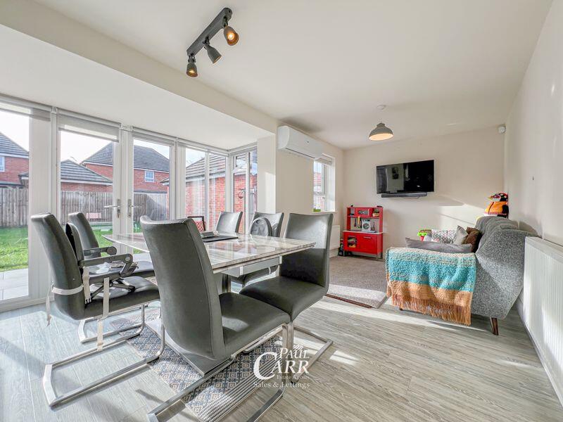 Additional image 8 of Bennet Close, Tamworth, B78 3BT - Modern Family Home