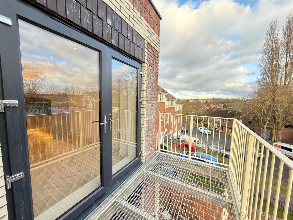 Additional image 6 of Two Bedroom- Black Lake, West Bromwich