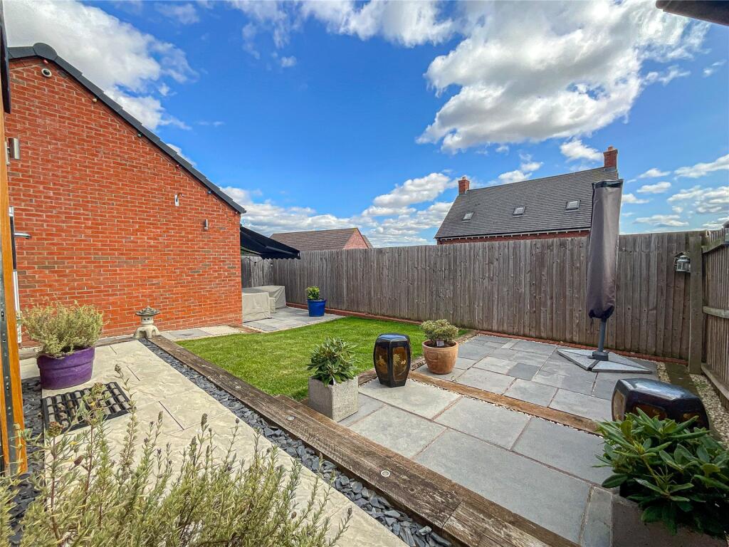 Additional image 32 of Meadow Way, Tamworth, Staffordshire, B79