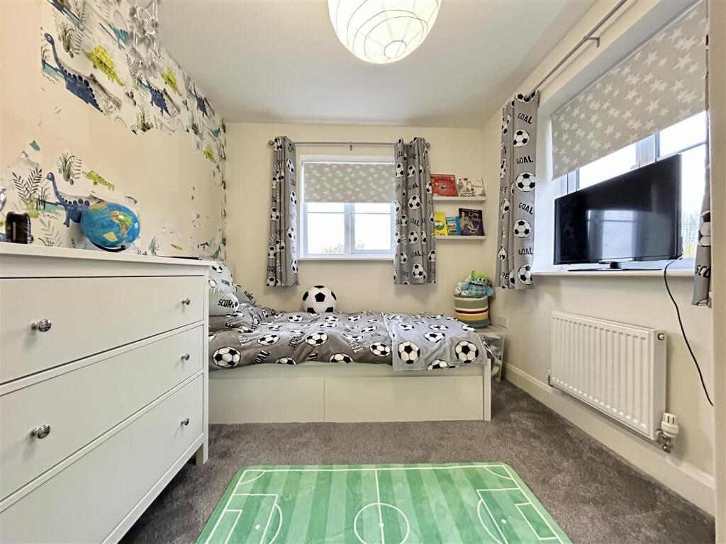 Additional image 20 of Poppy Avenue, Oldbury