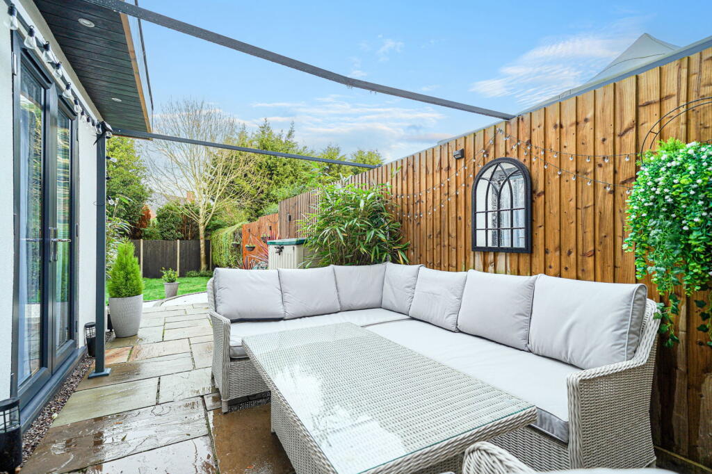 Additional image 22 of Stratford Road, Shirley