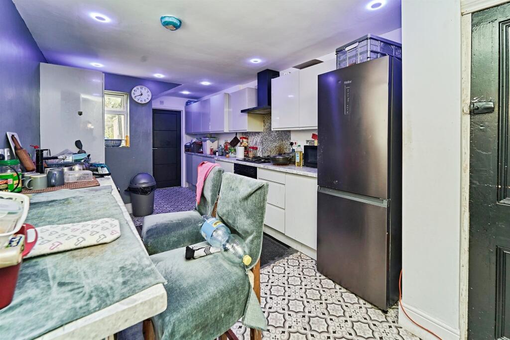 Additional image 18 of Slaithwaite Road, West Bromwich