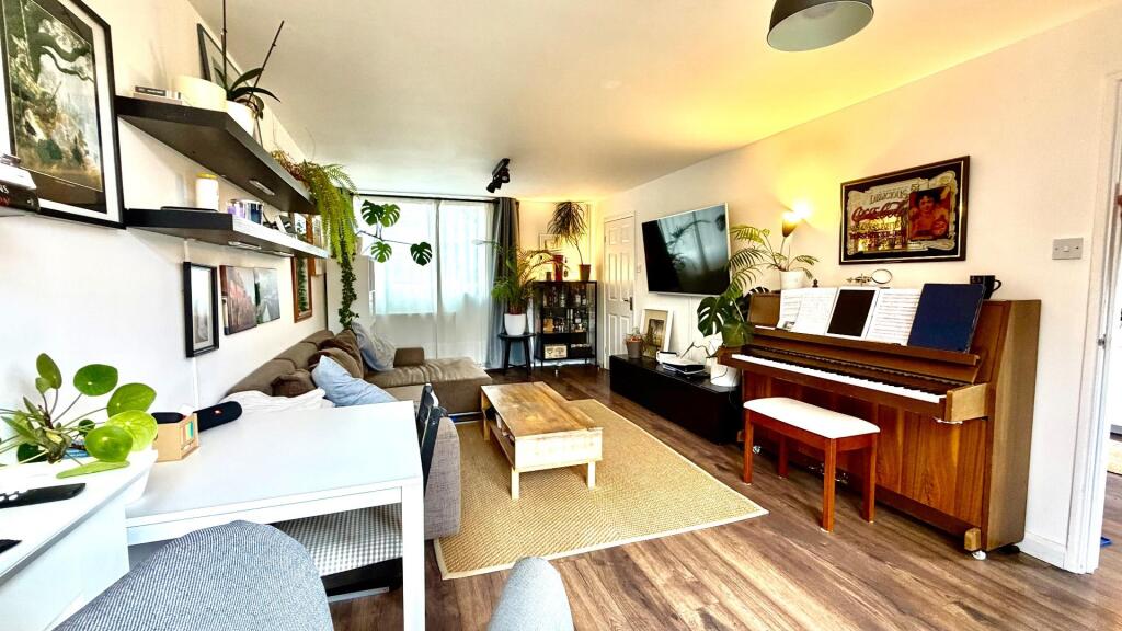 Additional image 26 of Elizabeth Drive, Tamworth