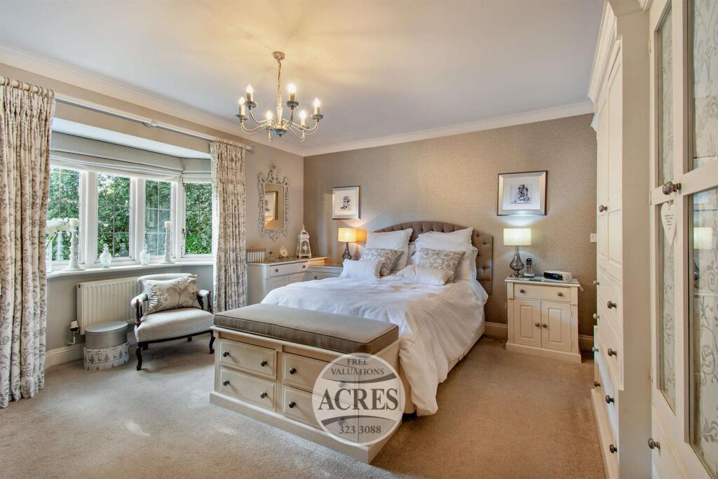 Additional image 20 of Newick Avenue, Little Aston Park