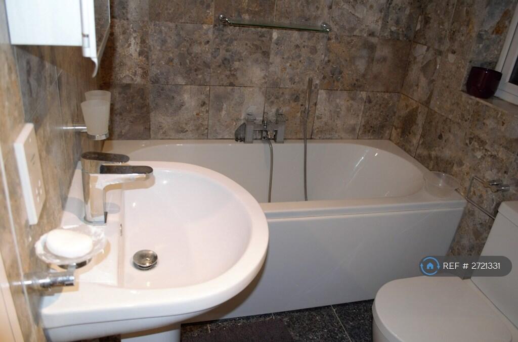 Additional image 5 of Whitehouse Common Road, Sutton Coldfield, B75