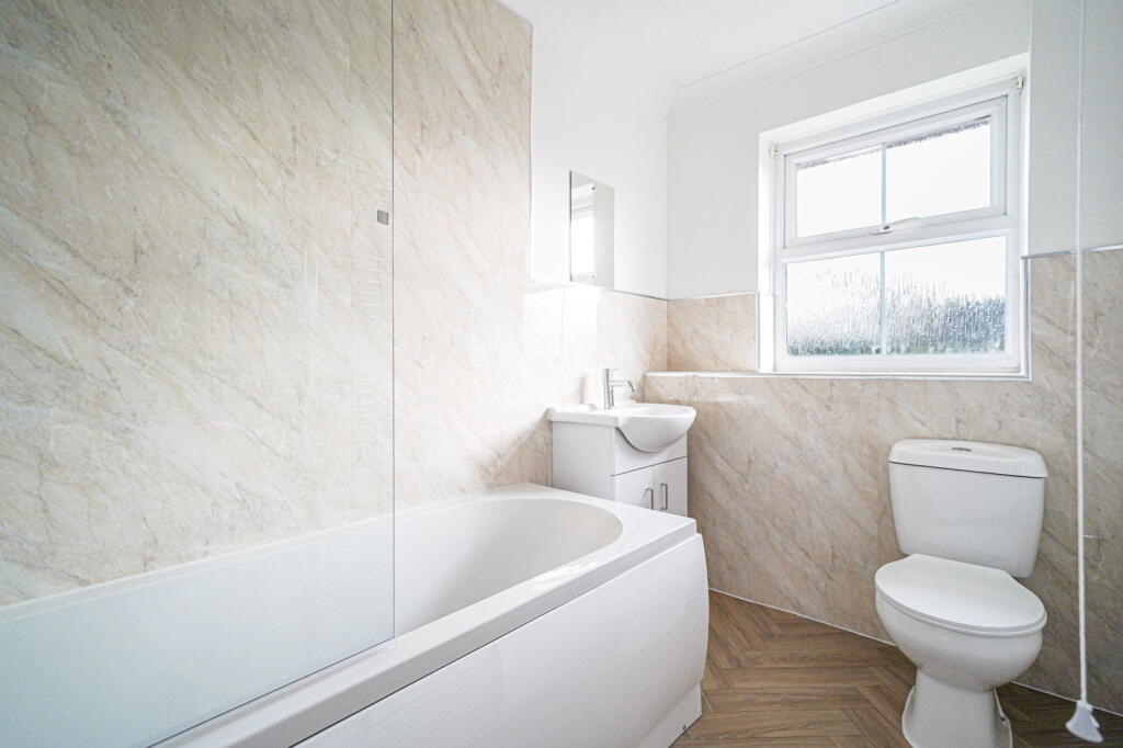 Additional image 15 of Heyford Grove, Hillfield