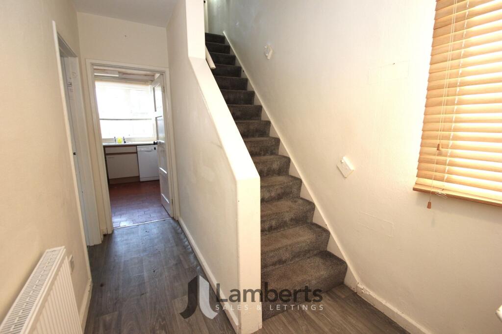 Additional image 6 of Crooks Lane, Studley, B80