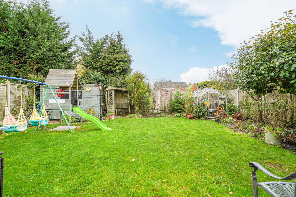 Additional image 18 of Hargrave Road, Shirley