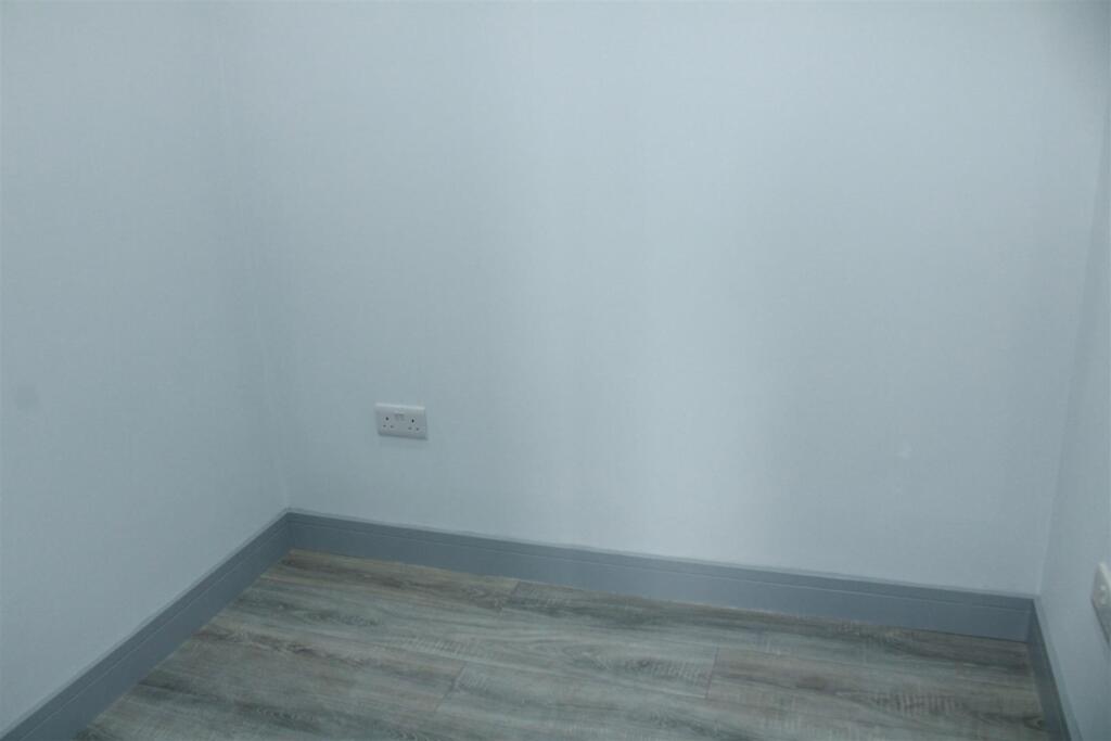 Additional image 7 of Walsall Road, West Bromwich