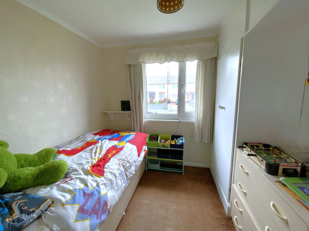 Additional image 8 of ROWLEY REGIS, Throne Road