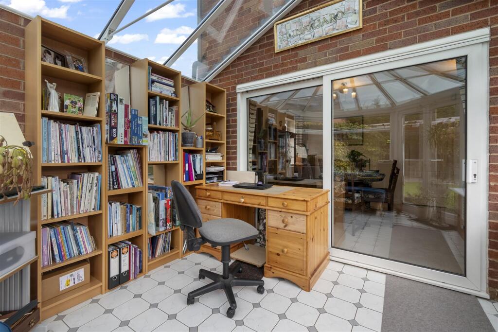 Additional image 10 of Vixen Close, Sutton Coldfield