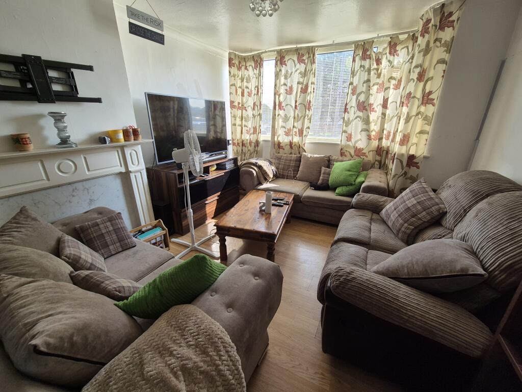 Additional image 2 of Theodore Close, Oldbury, B69