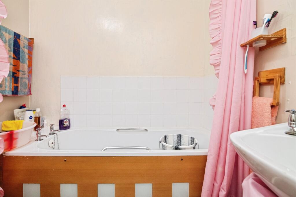 Additional image 17 of Rosedale Avenue, Smethwick