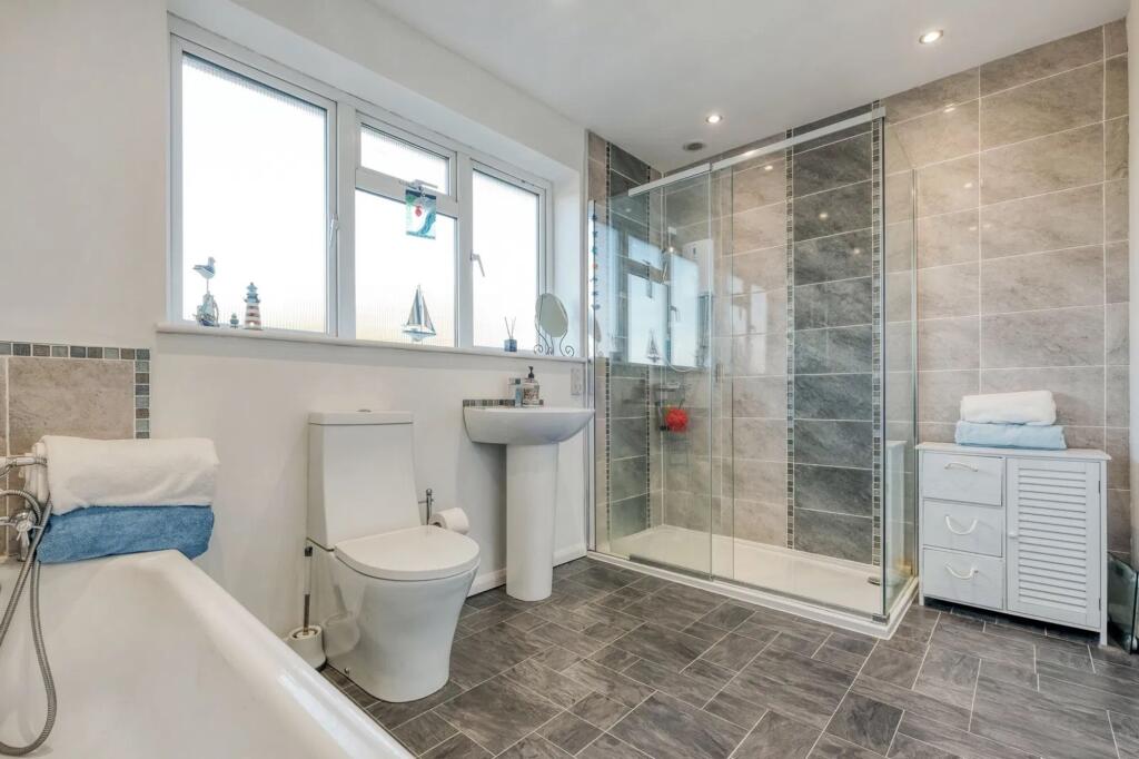 Additional image 14 of Bromsgrove Road, Studley, B80