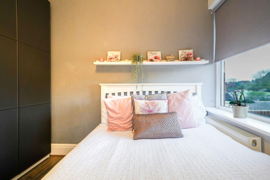 Additional image 13 of School Road, Shirley