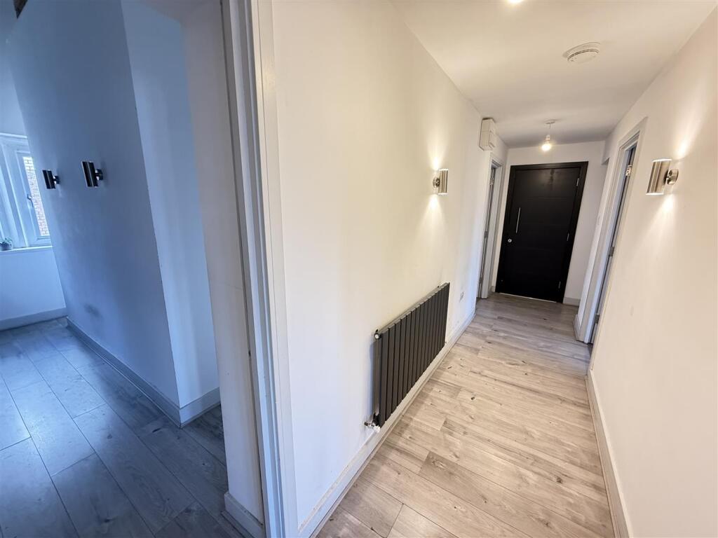 Additional image 11 of THREE Bedroom- Black Lake, West Bromwich