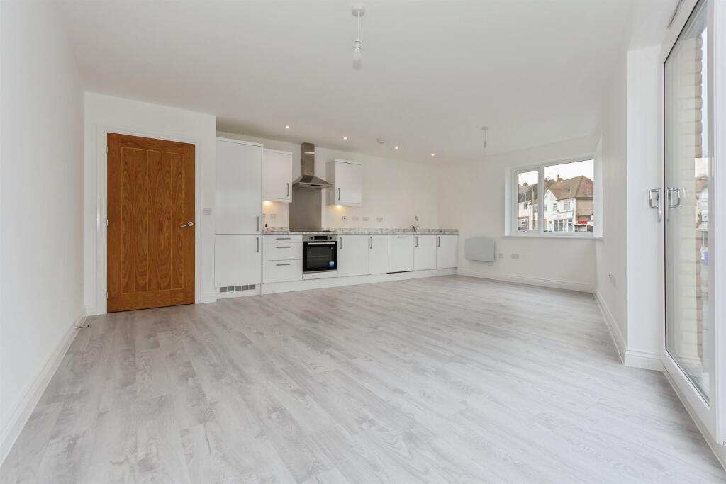 Additional image 7 of The Woodlands, OLDBURY