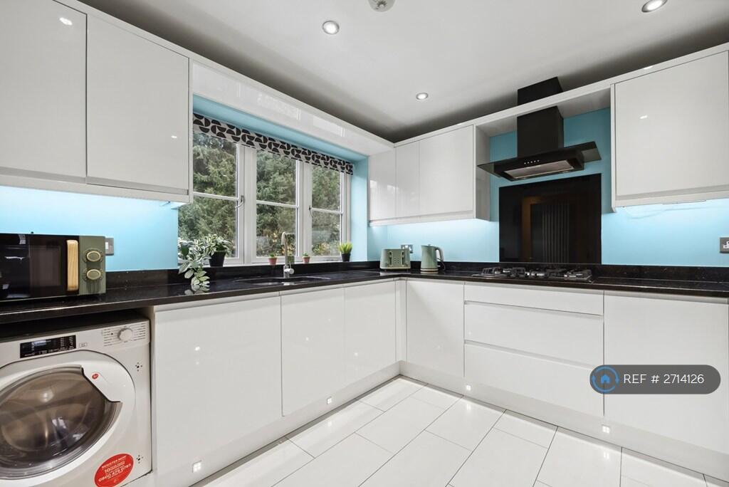 Additional image 14 of Parish Mews, Hampton-In-Arden, Solihull, B92