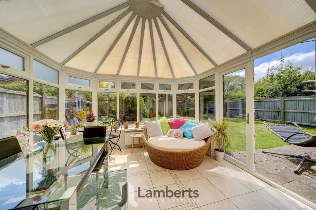 Additional image 21 of Johns Close, Studley, B80