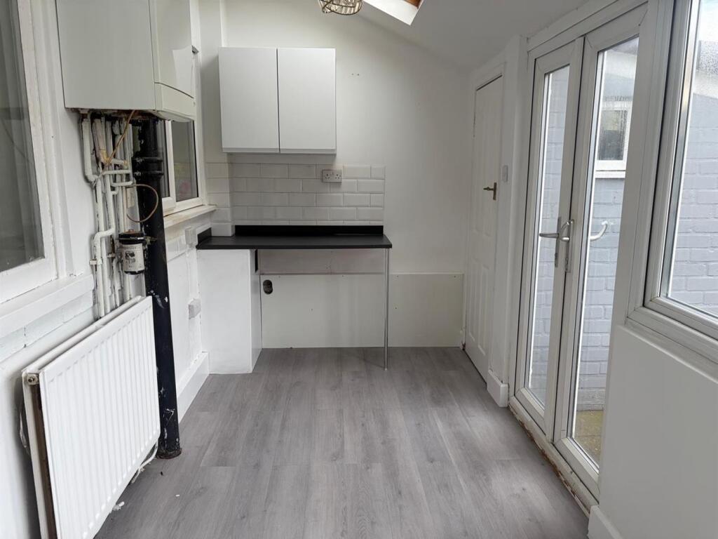 Additional image 4 of Throne Crescent, Rowley Regis