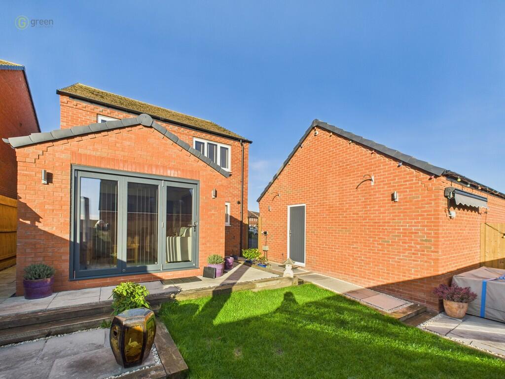 Additional image 35 of Meadow Way, Tamworth