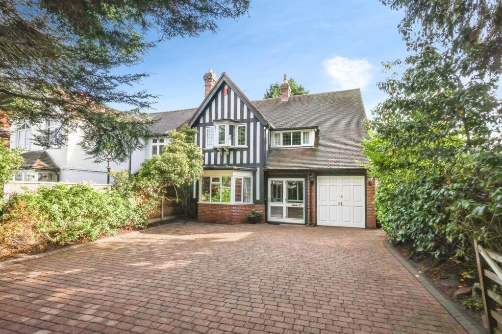 Birmingham Road, Sutton Coldfield, B72