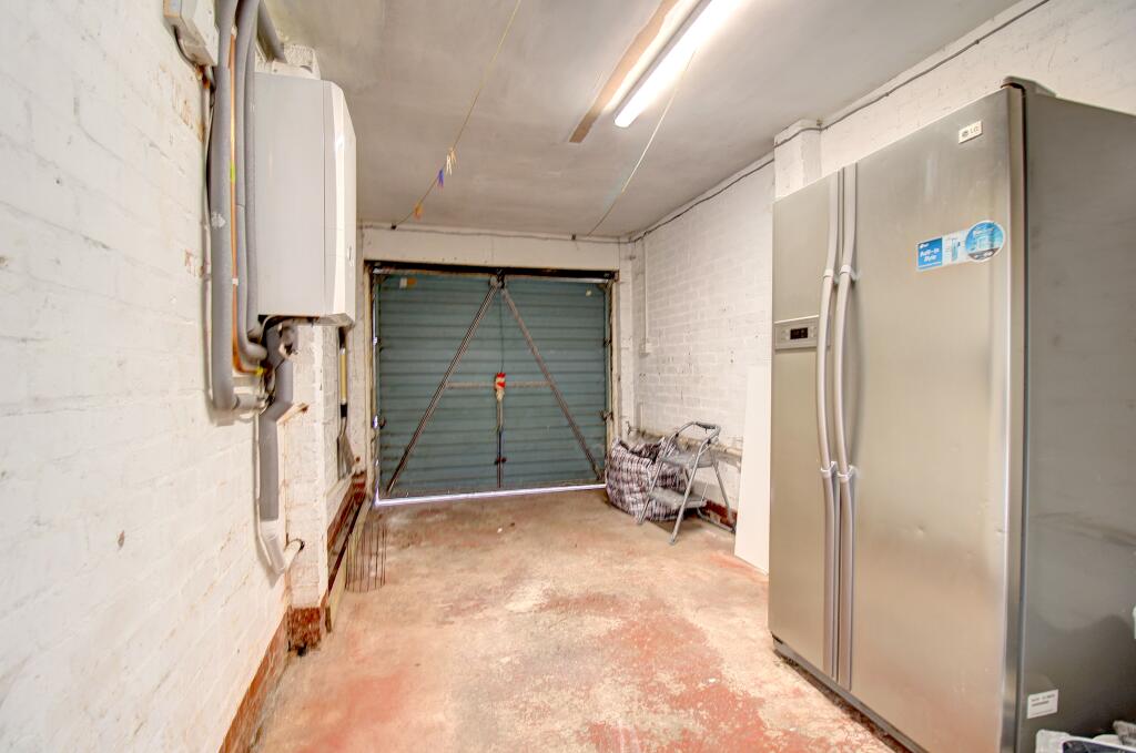 Additional image 16 of Sycamore Road, Kingsbury, B78