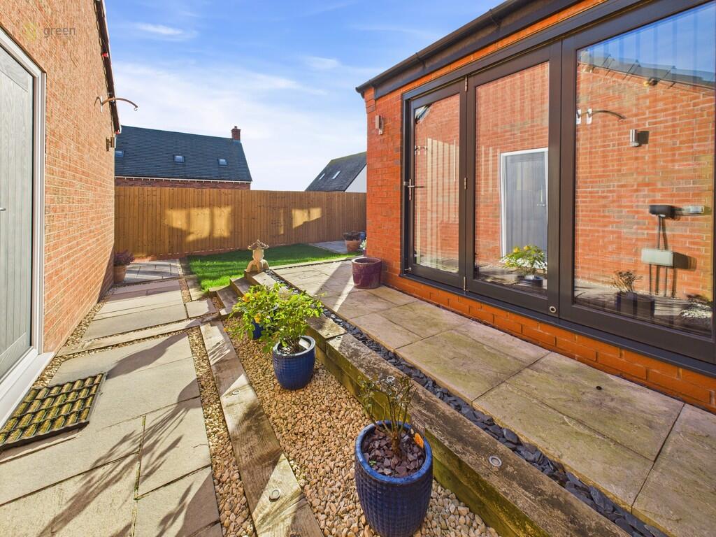 Additional image 34 of Meadow Way, Tamworth