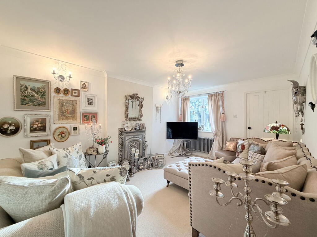 Additional image 4 of Haslucks Green Road, Shirley, B90 1DX