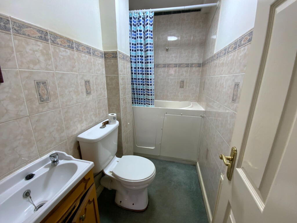Additional image 6 of OLDBURY, The Hall, Langley Gardens