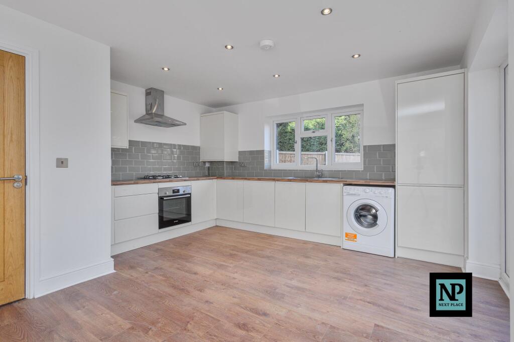 Additional image 6 of Austrey Lane, Newton Regis, B79