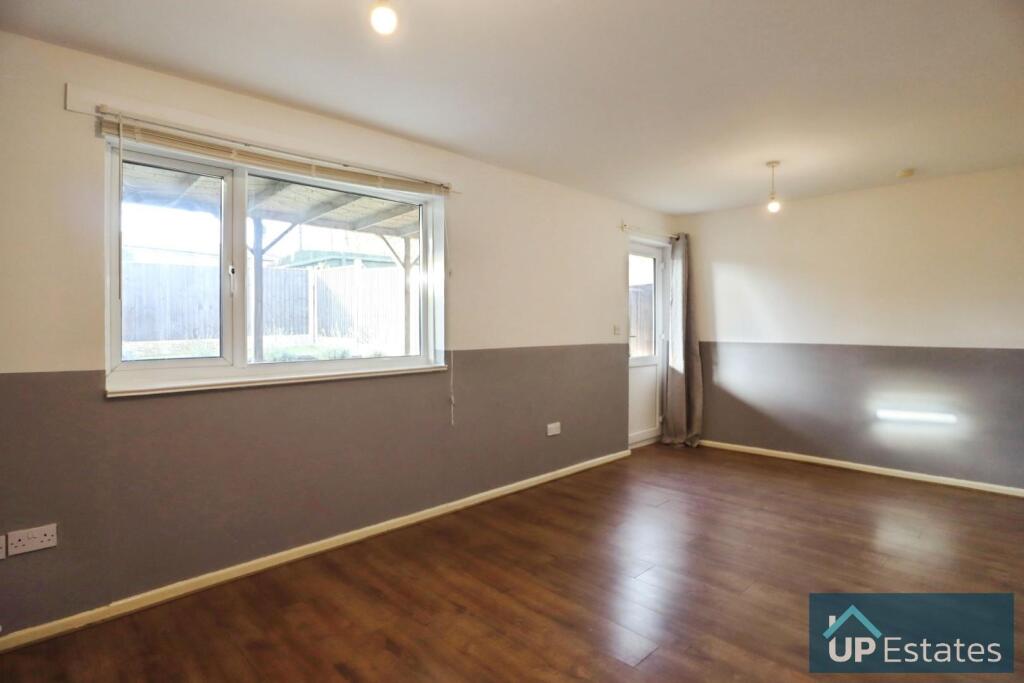 Additional image 4 of Saffron, Tamworth