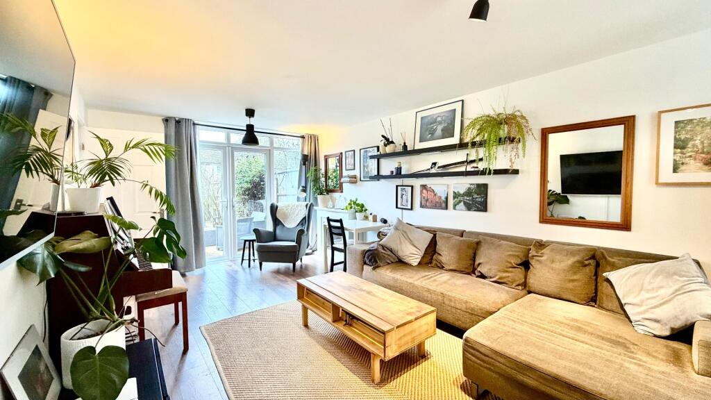 Additional image 25 of Elizabeth Drive, Tamworth