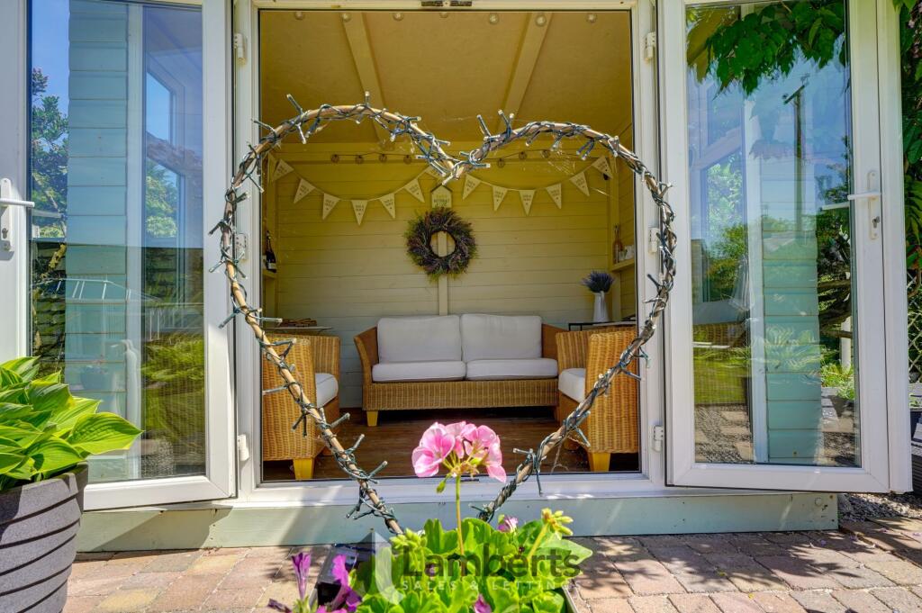 Additional image 19 of Birmingham Road, Mappleborough Green, B80