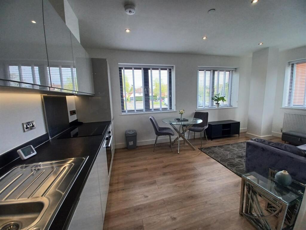 Additional image 4 of Broadoaks, Streetsbrook Road, Solihull