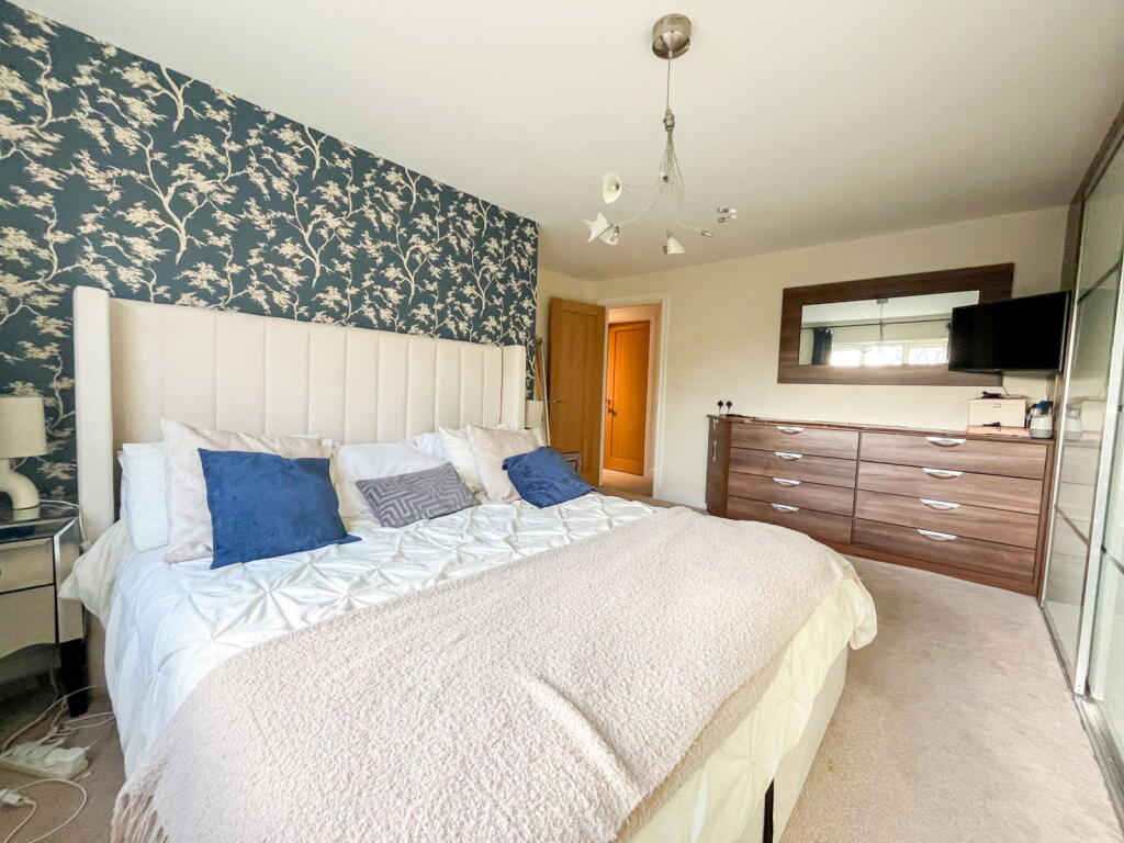 Additional image 17 of Whitchurch Lane, Dickens Heath B90