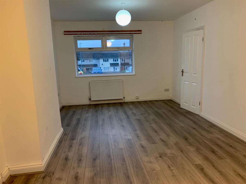 Additional image 5 of Dryden Road