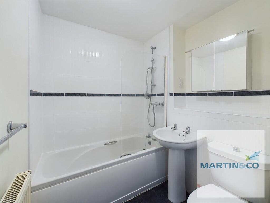 Additional image 4 of Birchfield Close, Two Gates