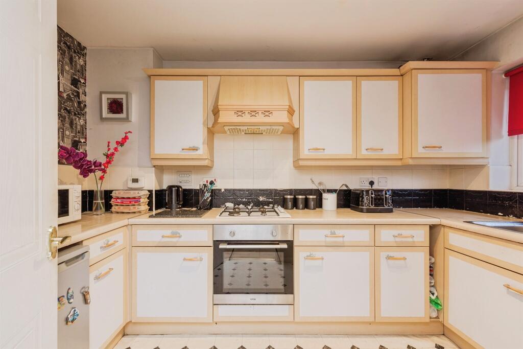 Additional image 7 of Blackfriars Close, Tamworth