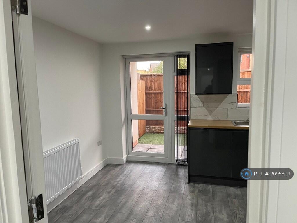 Additional image 32 of Bridge Court, Oldbury, B69