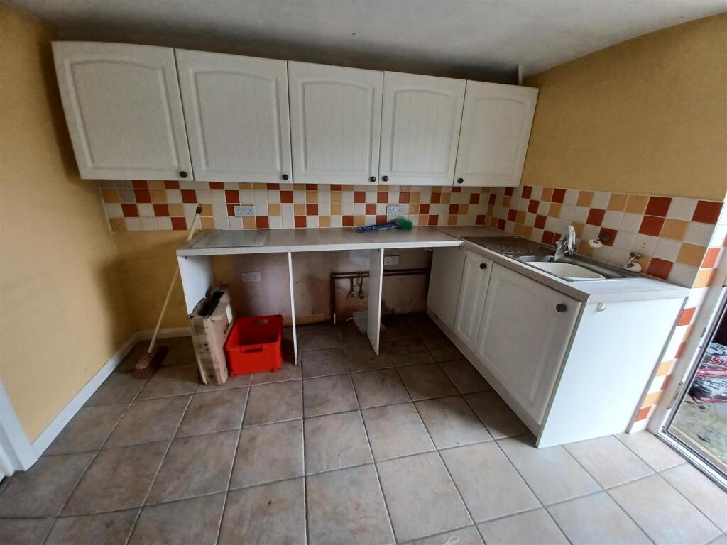 Additional image 8 of Widney Manor Road, Solihull