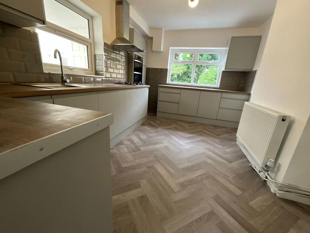 Additional image 4 of ROWLEY REGIS, Brickhouse Road