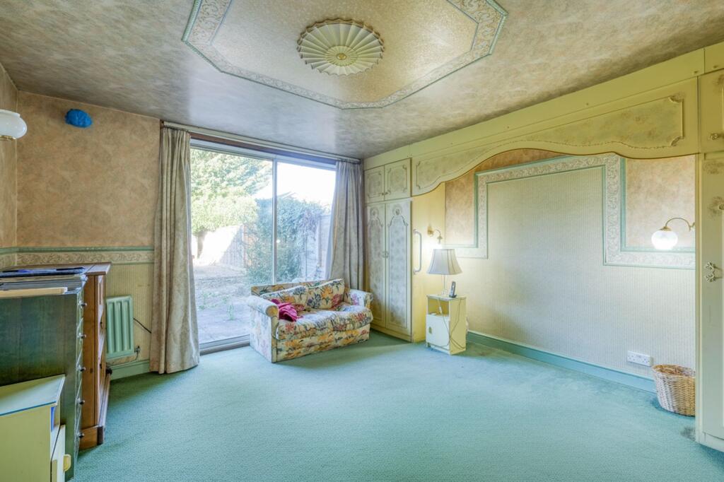 Additional image 10 of Dickens Heath Road, Shirley, B90