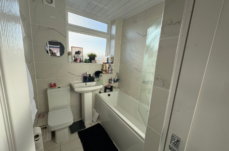 Additional image 8 of Browns Lane, B78