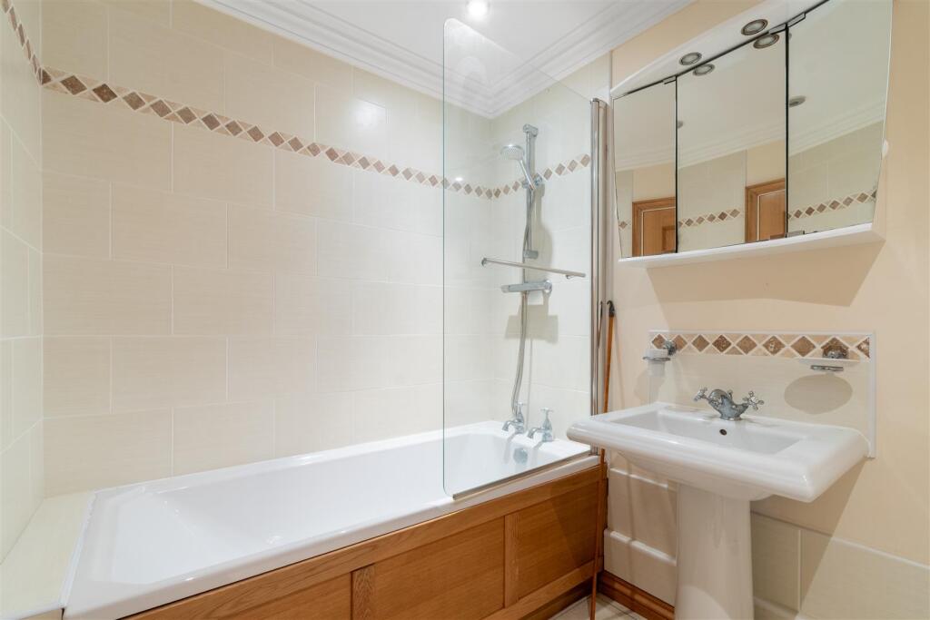 Additional image 13 of Newick Avenue, Little Aston