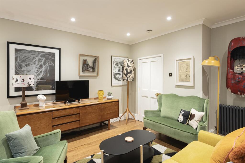 Additional image 5 of Daniel Street, Bath