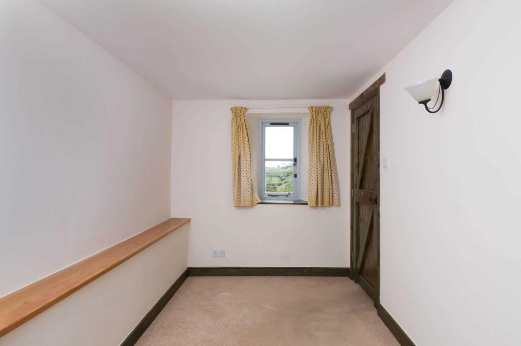 Additional image 8 of Hamswell