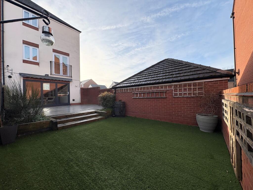 Additional image 15 of Dixon Close, Redditch