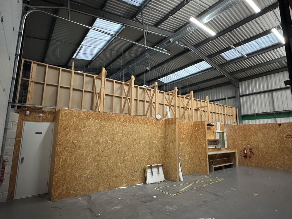 Additional image 11 of Watercombe Park, Lynx West Trading Estate, Yeovil, BA20 2HL